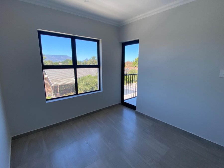 2 Bedroom Property for Sale in Table View Western Cape
